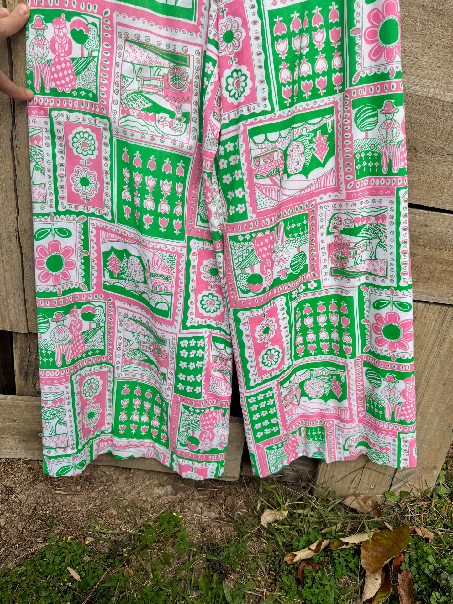 Austin Hill Novelty Print Pants