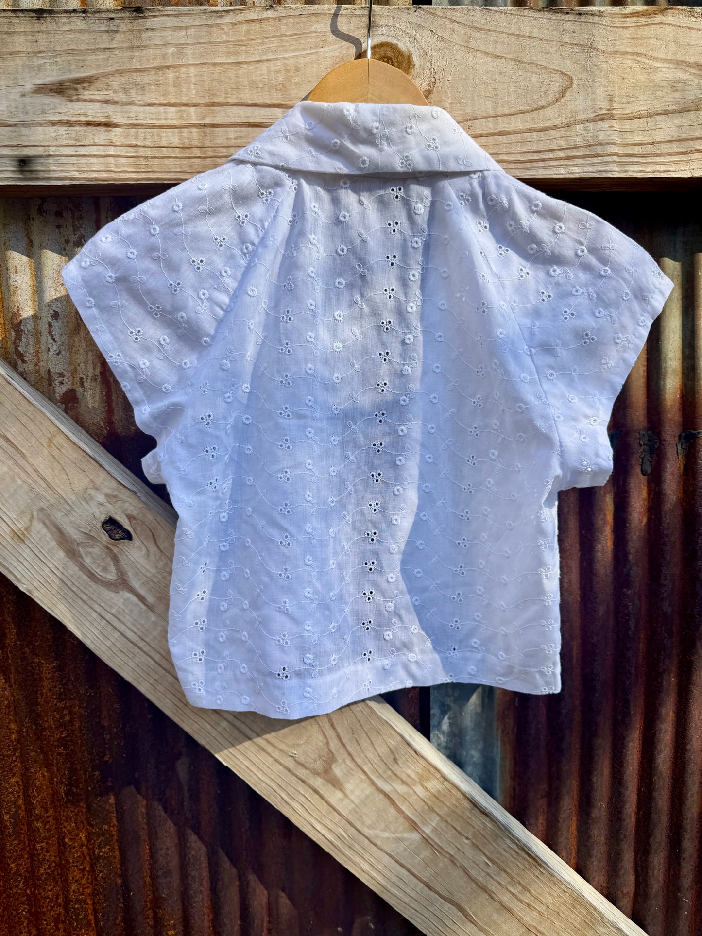 Handmade Eyelet Open Top