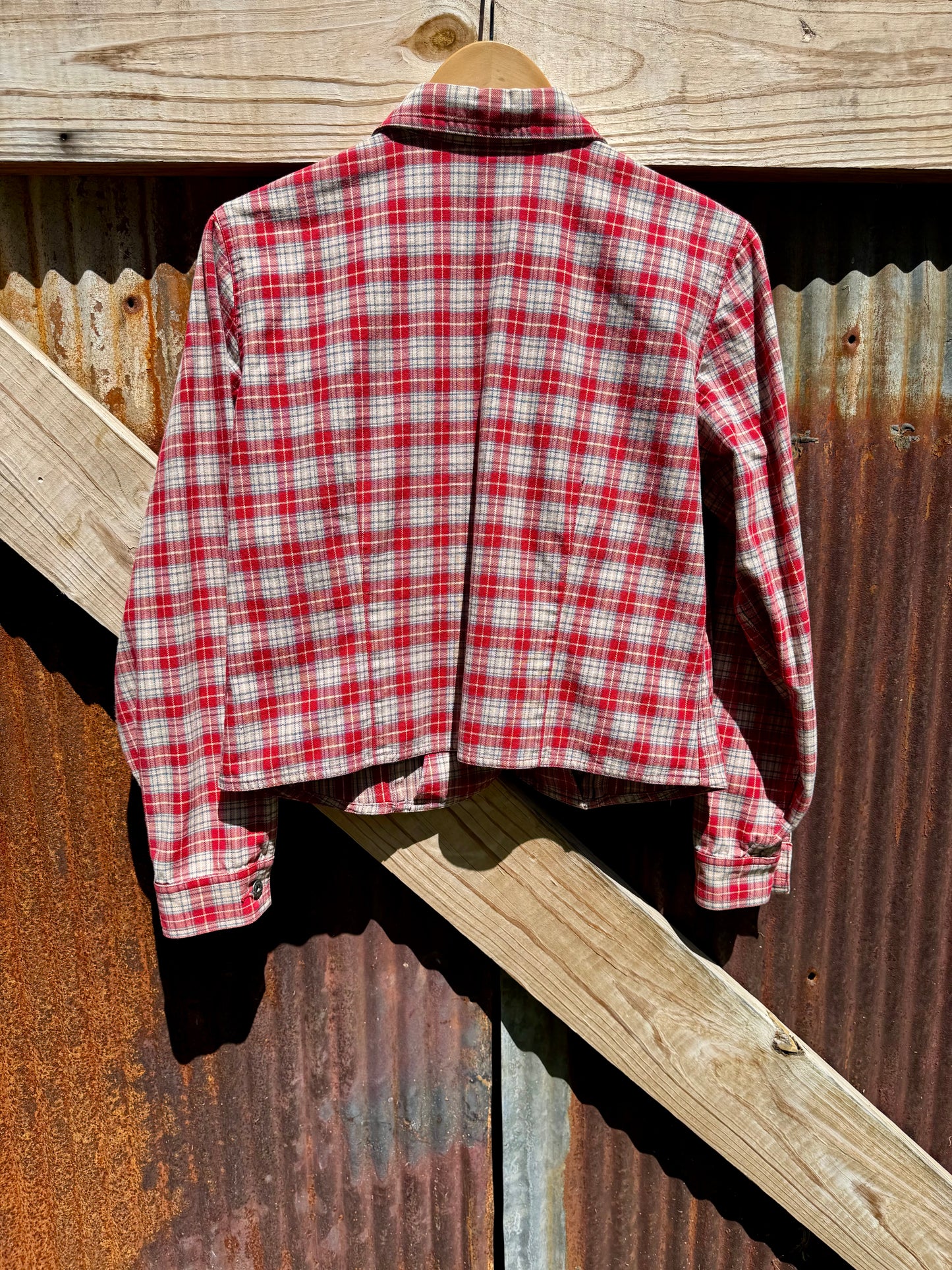 Liz Plaid Crop