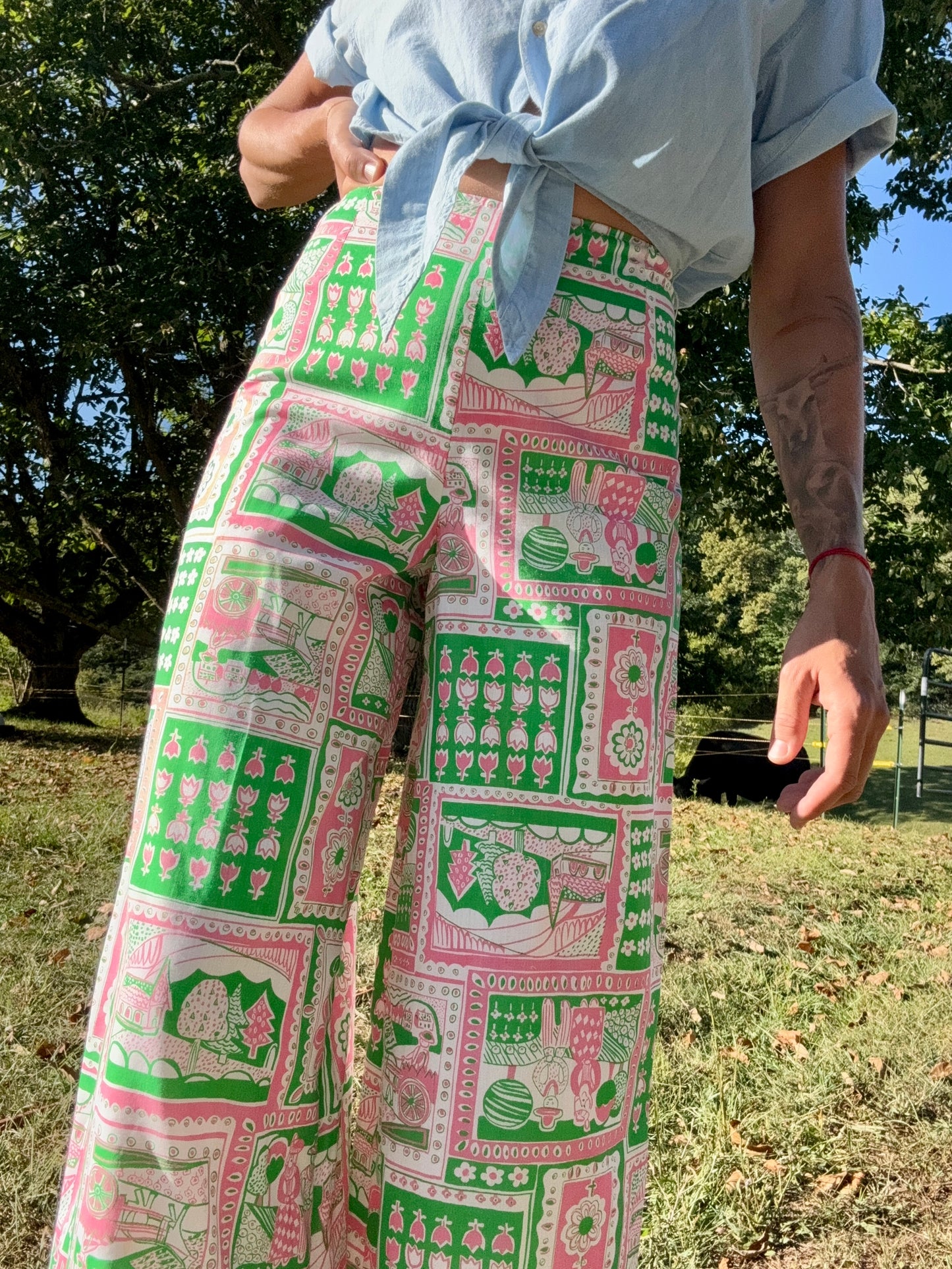 Austin Hill Novelty Print Pants