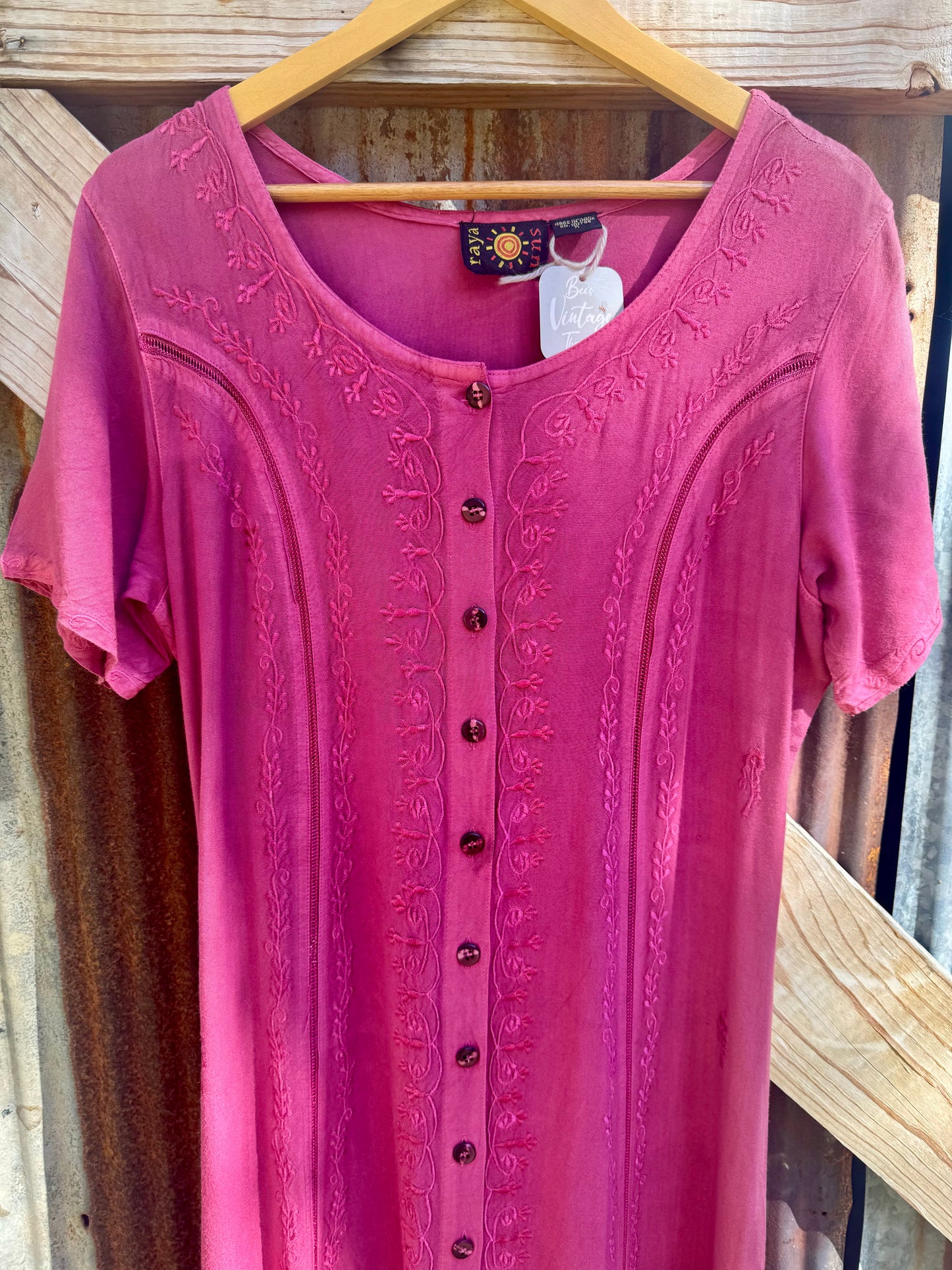 Y2K Raya Sun Rayon Embroidered Fuschia Maxi Dress