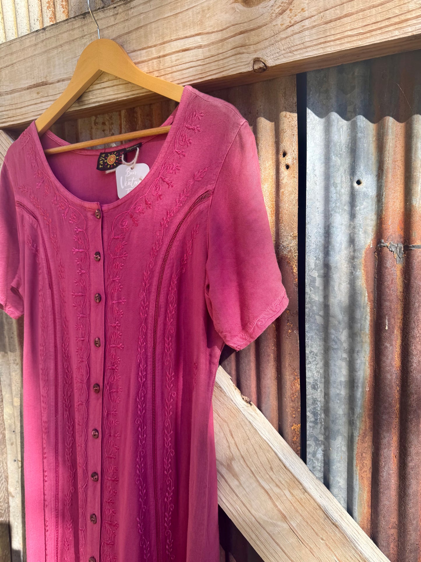 Y2K Raya Sun Rayon Embroidered Fuschia Maxi Dress